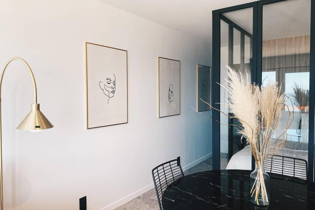 Wonderful Architect Designed Flat With Sea View Διαμέρισμα Οστένδη Εξωτερικό φωτογραφία